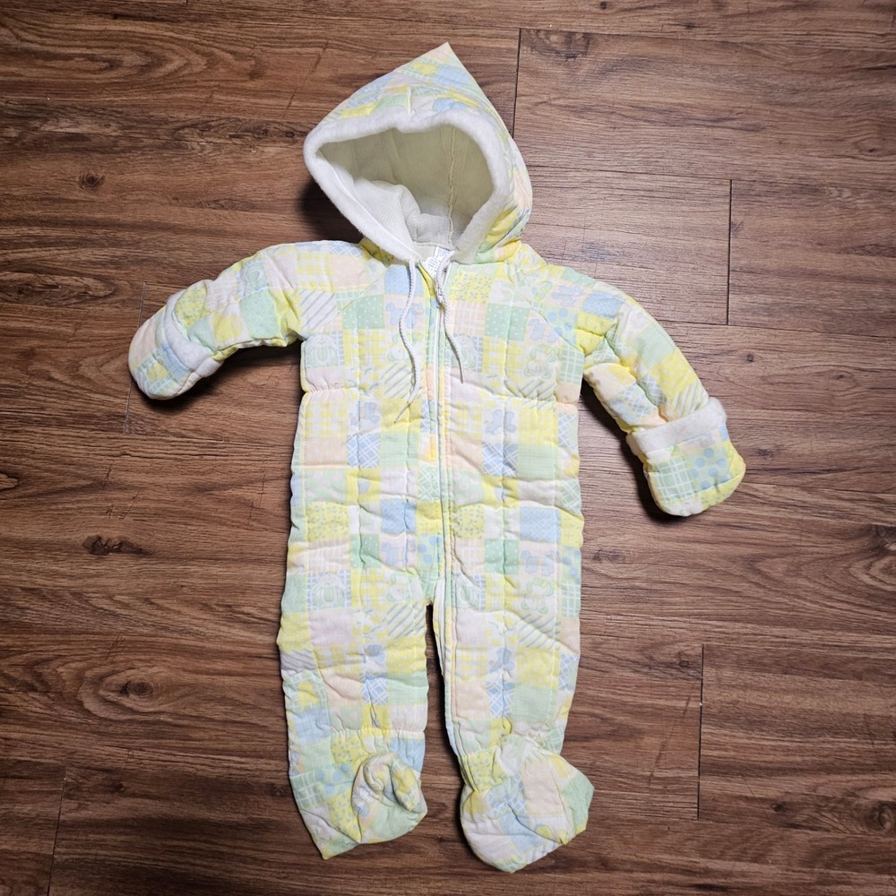 Vintage 70s Quilted Pastel Patchwork Baby Bunting Snowsuit 0-6 Mos Cotton Blend